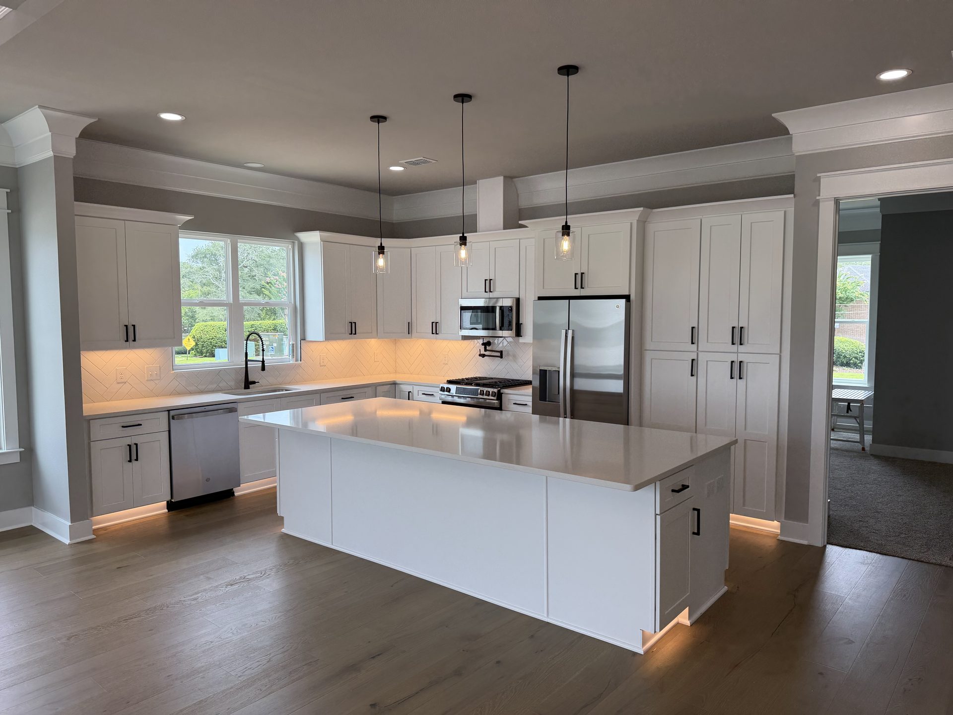 The Franklin Unit 11 — kitchen